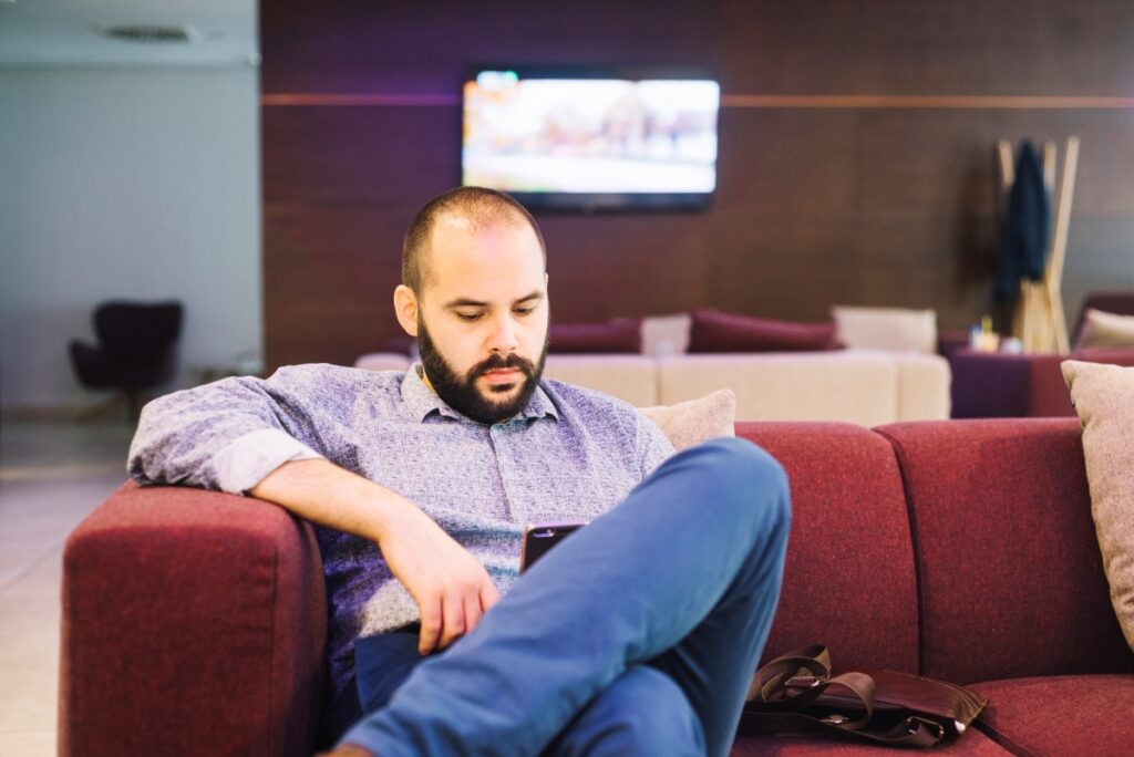 krzywa postawa ciała przykład